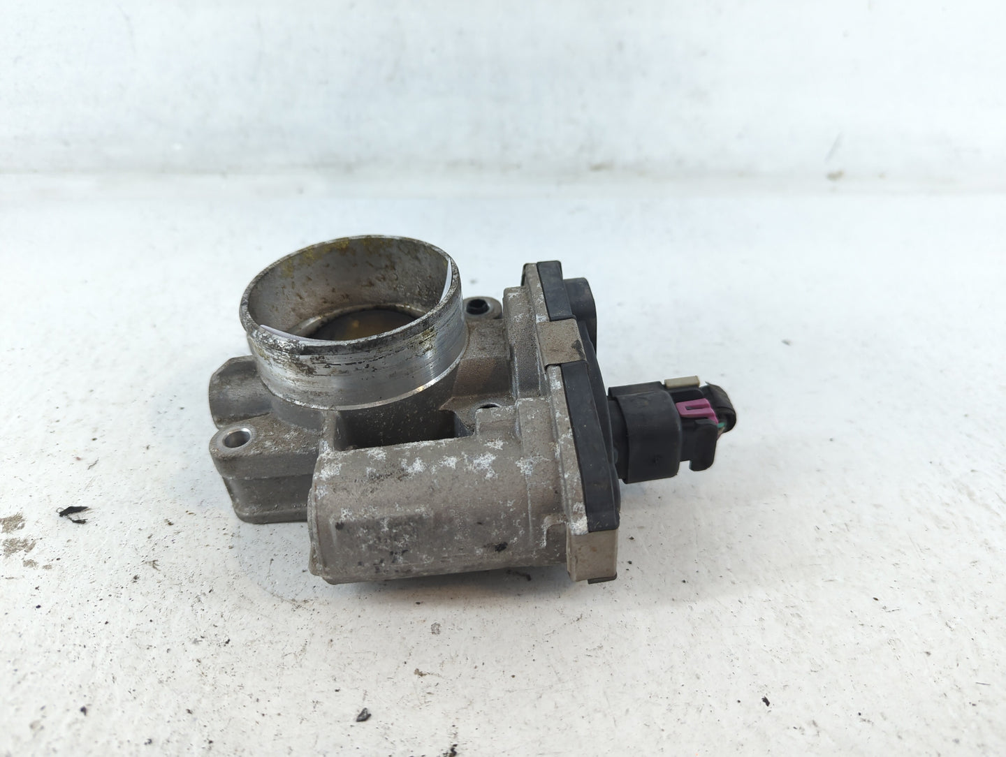 2007-2010 Chevrolet Cobalt Throttle Body P/N:897HB4463B Fits Fits 2007 2008 2009 2010 2011 OEM Used Auto Parts - Oemusedauto