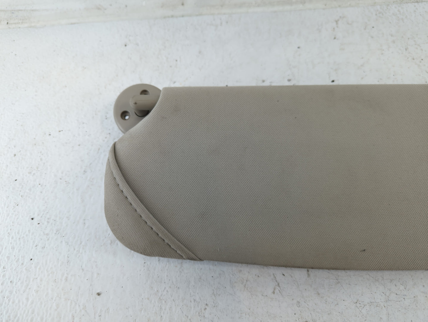 2005-2010 Chevrolet Cobalt Sun Visor Shade Replacement Driver Left Mirror Fits Fits 2005 2006 2007 2008 2009 2010 OEM Used A