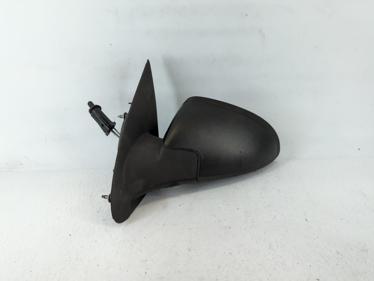 2005-2010 Chevrolet Cobalt Driver Side View Mirror - Left Door Mirror OEM Used - Oemusedautoparts1.com