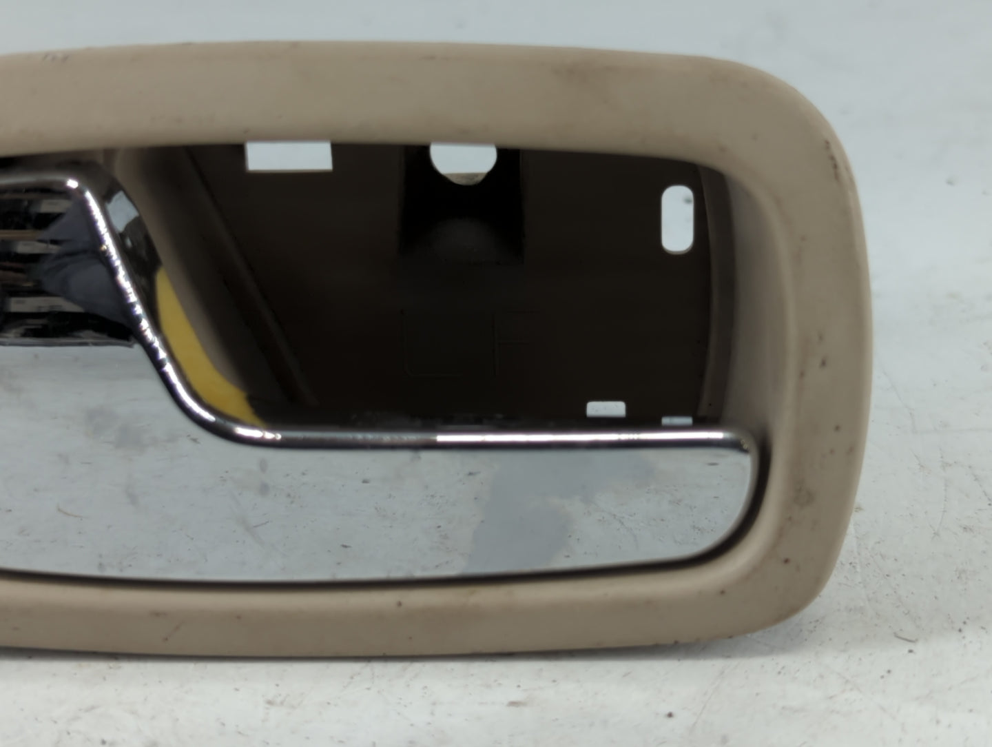 2007 Chevrolet Cobalt Drivers Side Inside Front Door Handle Oem - Oemusedautoparts1.com