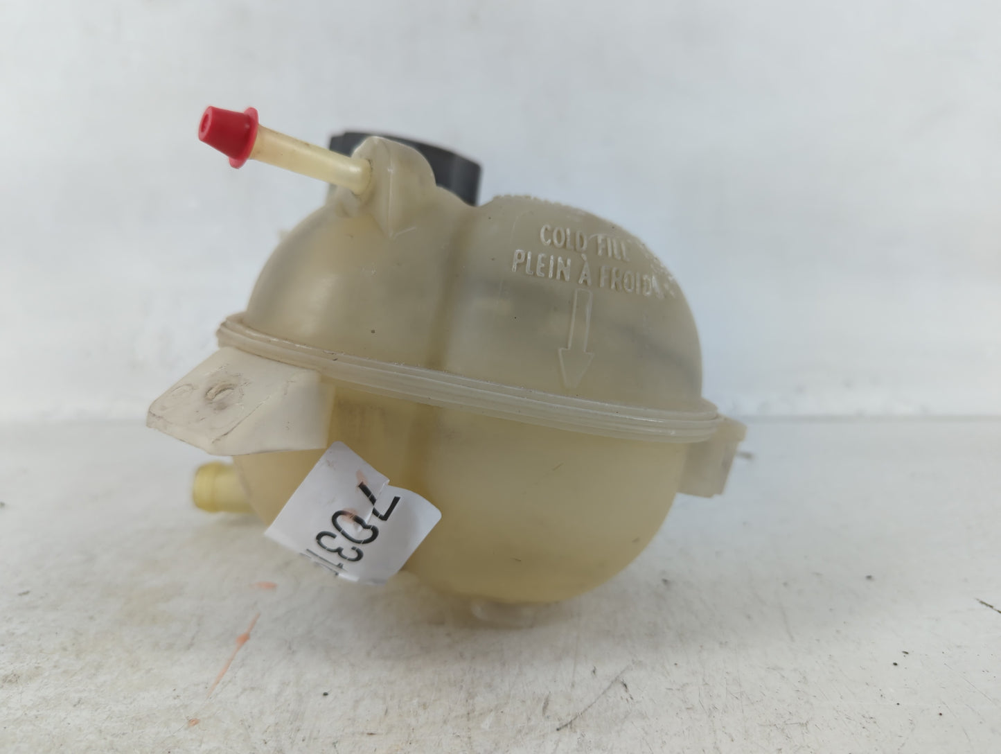 2005 Chevrolet Cobalt Radiator Coolant Overflow Expansion Tank Bottle 703194 - Oemusedautoparts1.com