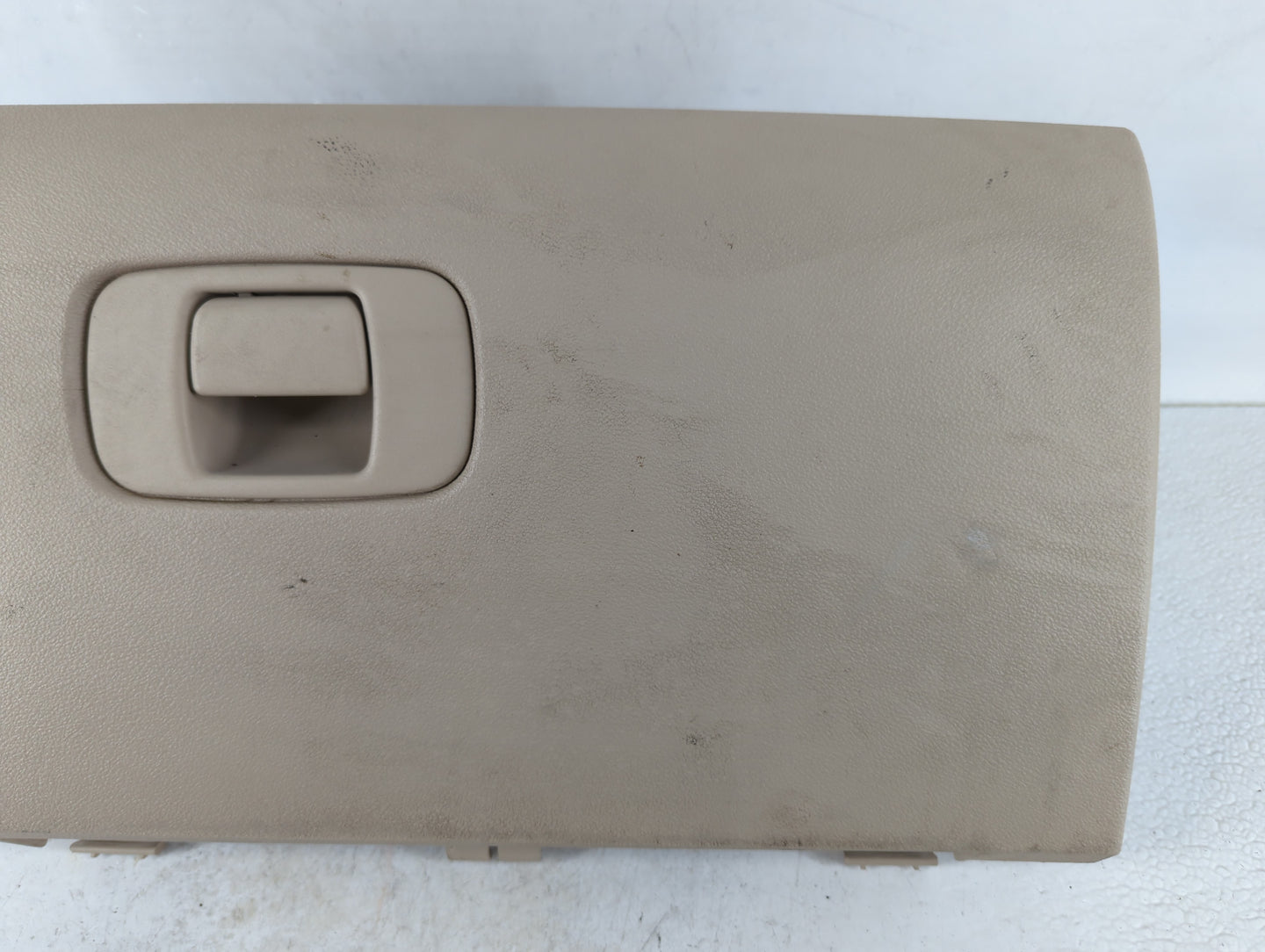 2007 Chevrolet Cobalt Passenger Glove Box Door Storage Compartment Beige - Oemusedautoparts1.com