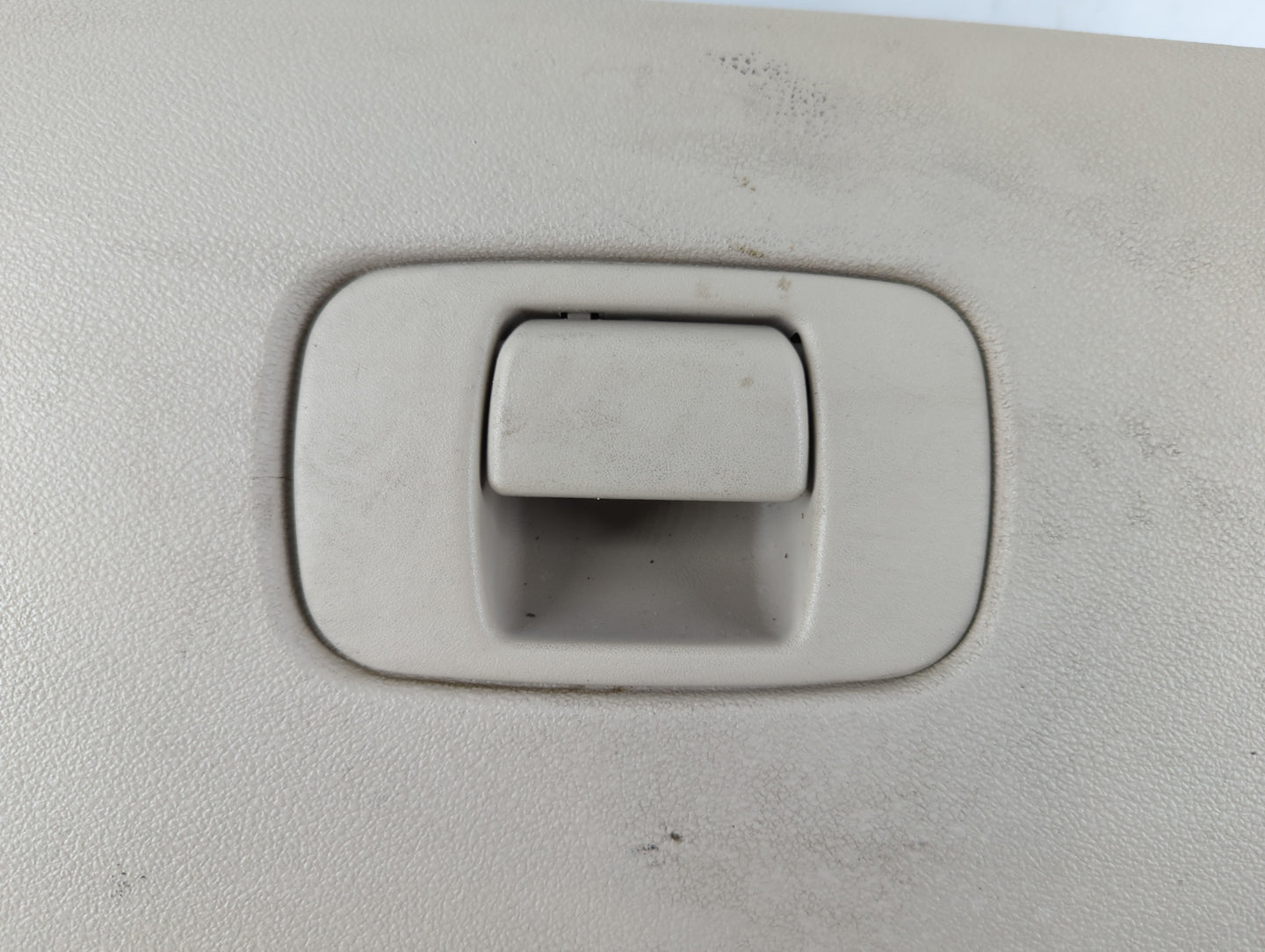 2007 Chevrolet Cobalt Passenger Glove Box Door Storage Compartment Beige - Oemusedautoparts1.com