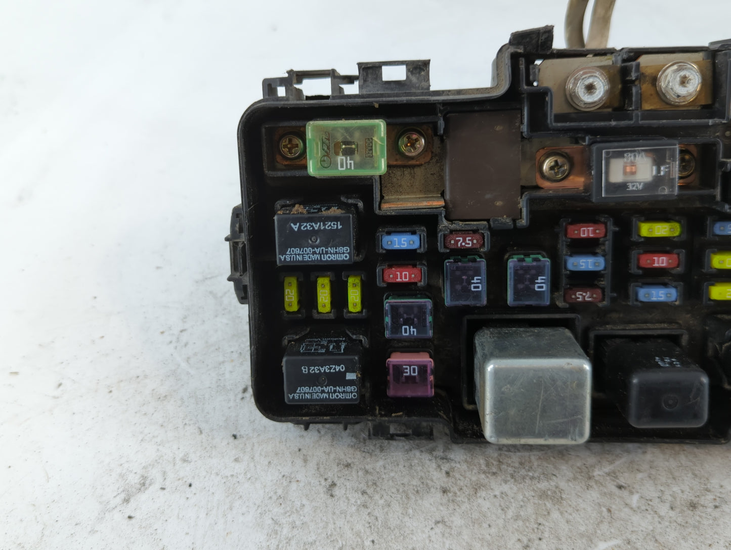2007 Chevrolet Cobalt Fusebox Fuse Box Panel Relay Module P/N:2054A31B Fits OEM Used Auto Parts - Oemusedautoparts1.com