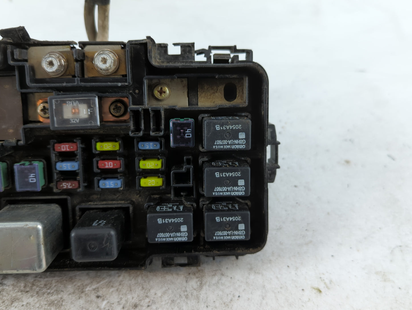 2007 Chevrolet Cobalt Fusebox Fuse Box Panel Relay Module P/N:2054A31B Fits OEM Used Auto Parts - Oemusedautoparts1.com