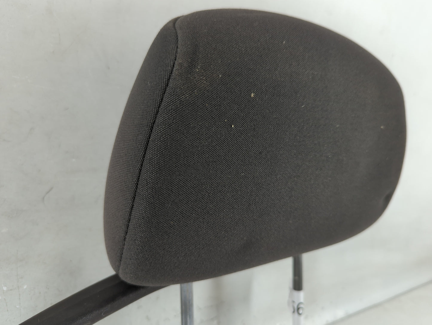 2006-2010 Chevrolet Cobalt Headrest Head Rest Front Driver Passenger Seat Fits Fits 2006 2007 2008 2009 2010 OEM Used Auto P