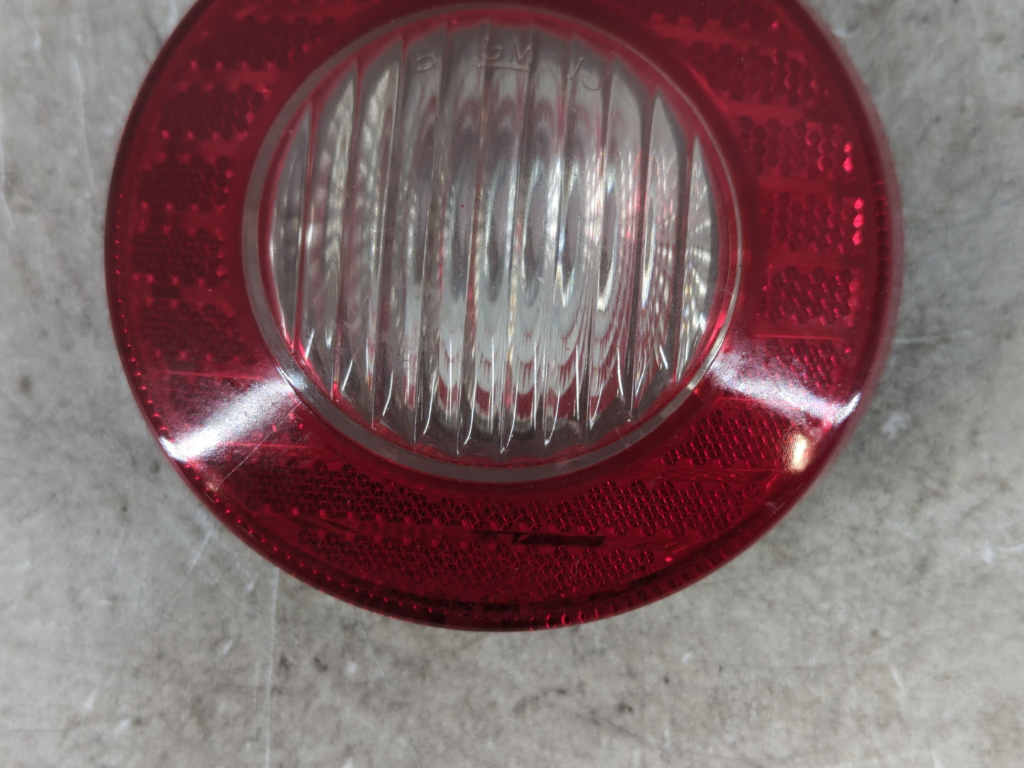 2005-2010 Chevrolet Cobalt Tail Light Assembly Passenger Right OEM P/N:15874975 16532542 Fits Fits 2005 2006 2007 2008 2009 
