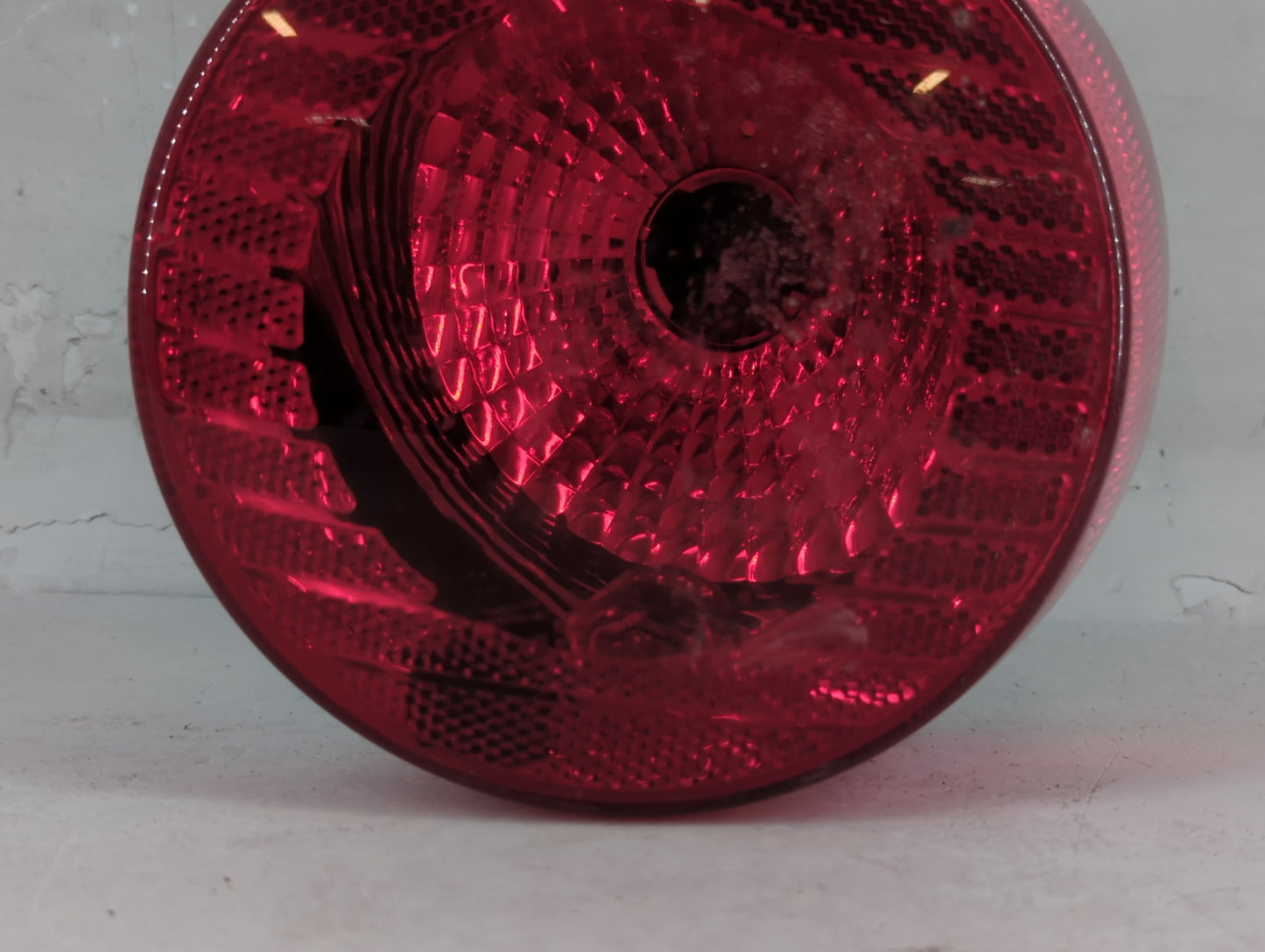 2005-2010 Chevrolet Cobalt Tail Light Assembly Passenger Right OEM P/N:16532532A Fits Fits 2005 2006 2007 2008 2009 2010 OEM