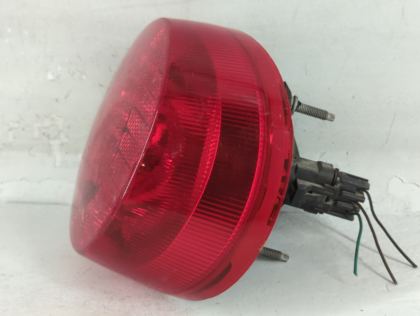 2005-2010 Chevrolet Cobalt Tail Light Assembly Passenger Right OEM P/N:16532532A Fits Fits 2005 2006 2007 2008 2009 2010 OEM