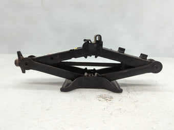 compare product 2007 Chevrolet Cobalt Spare Scissor Car Jack 801264