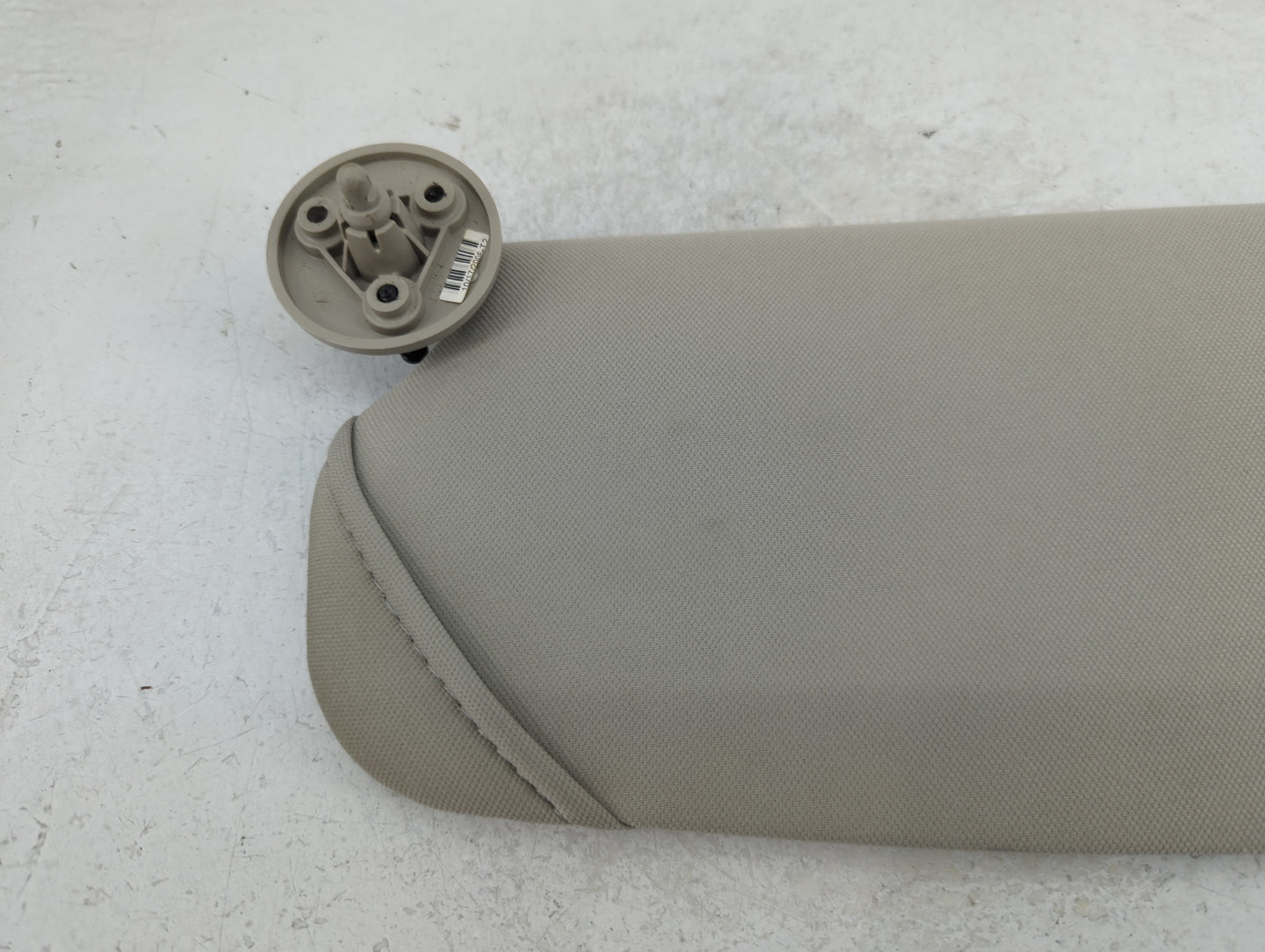 2005-2010 Chevrolet Cobalt Sun Visor Shade Replacement Driver Left Mirror Fits Fits 2005 2006 2007 2008 2009 2010 OEM Used A