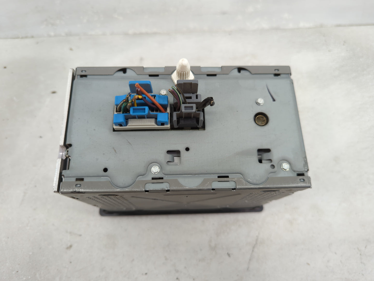 2005-2012 Chevrolet Colorado Radio AM FM Cd Player Receiver Replacement P/N:15837848 28039654 Fits OEM Used Auto Parts - Oem