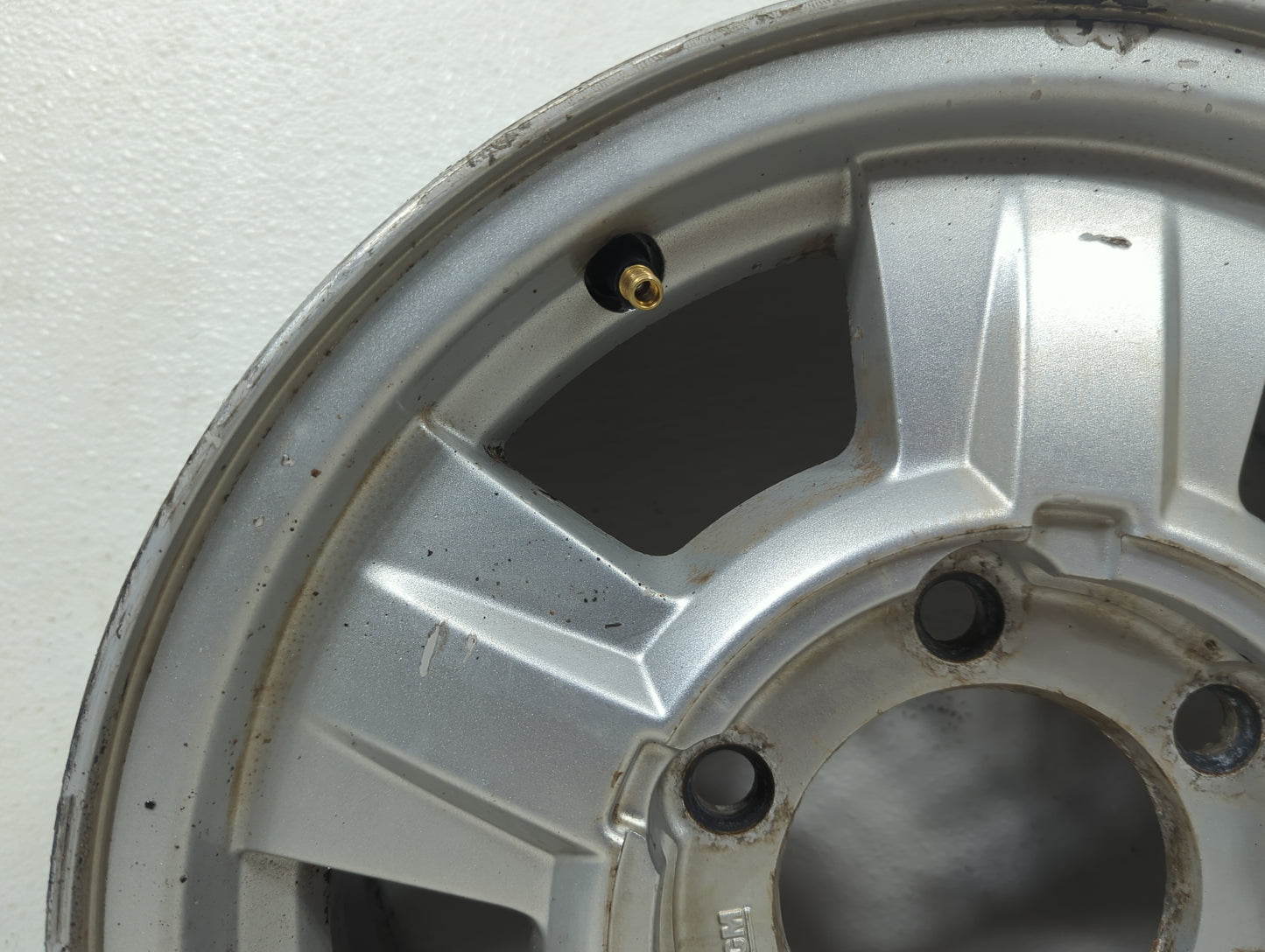 2007 Chevrolet Colorado Oem Wheel Rim 5025257 - Oemusedautoparts1.com