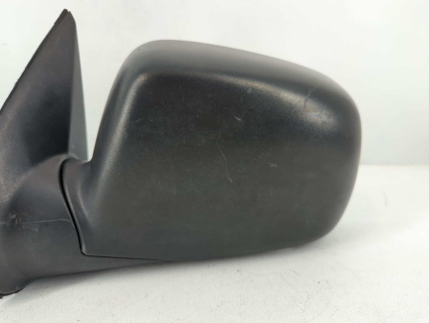 2004-2012 Chevrolet Colorado Driver Side View Mirror - Left Door Mirror OEM Used - Oemusedautoparts1.com