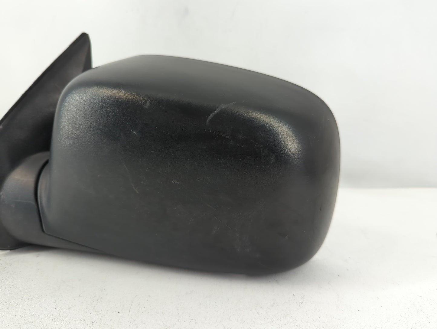 2004-2012 Chevrolet Colorado Driver Side View Mirror - Left Door Mirror OEM Used - Oemusedautoparts1.com