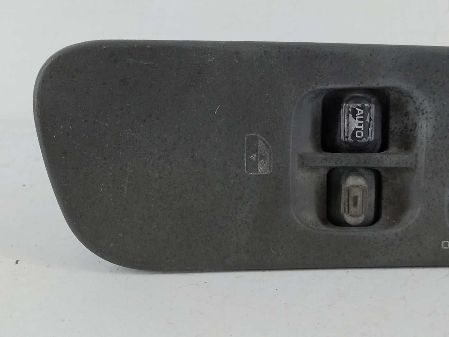 2007 Chevrolet Dp Master Power Window Switch Replacement Driver Side Left Fits OEM Used Auto Parts - Oemusedautoparts1.com