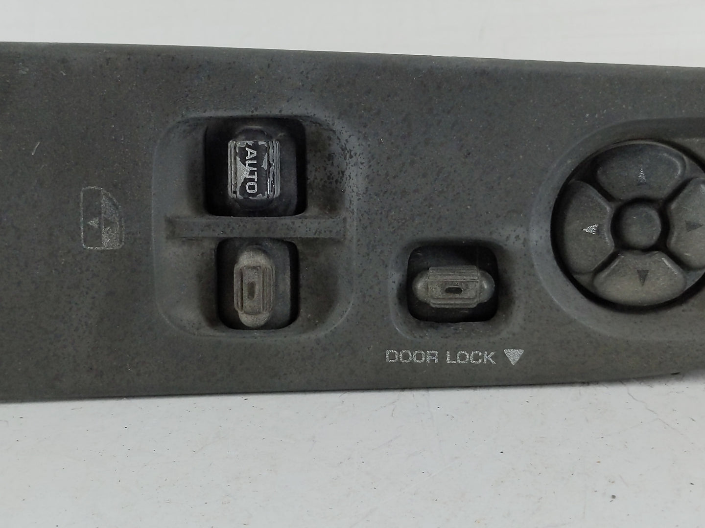 2007 Chevrolet Dp Master Power Window Switch Replacement Driver Side Left Fits OEM Used Auto Parts - Oemusedautoparts1.com