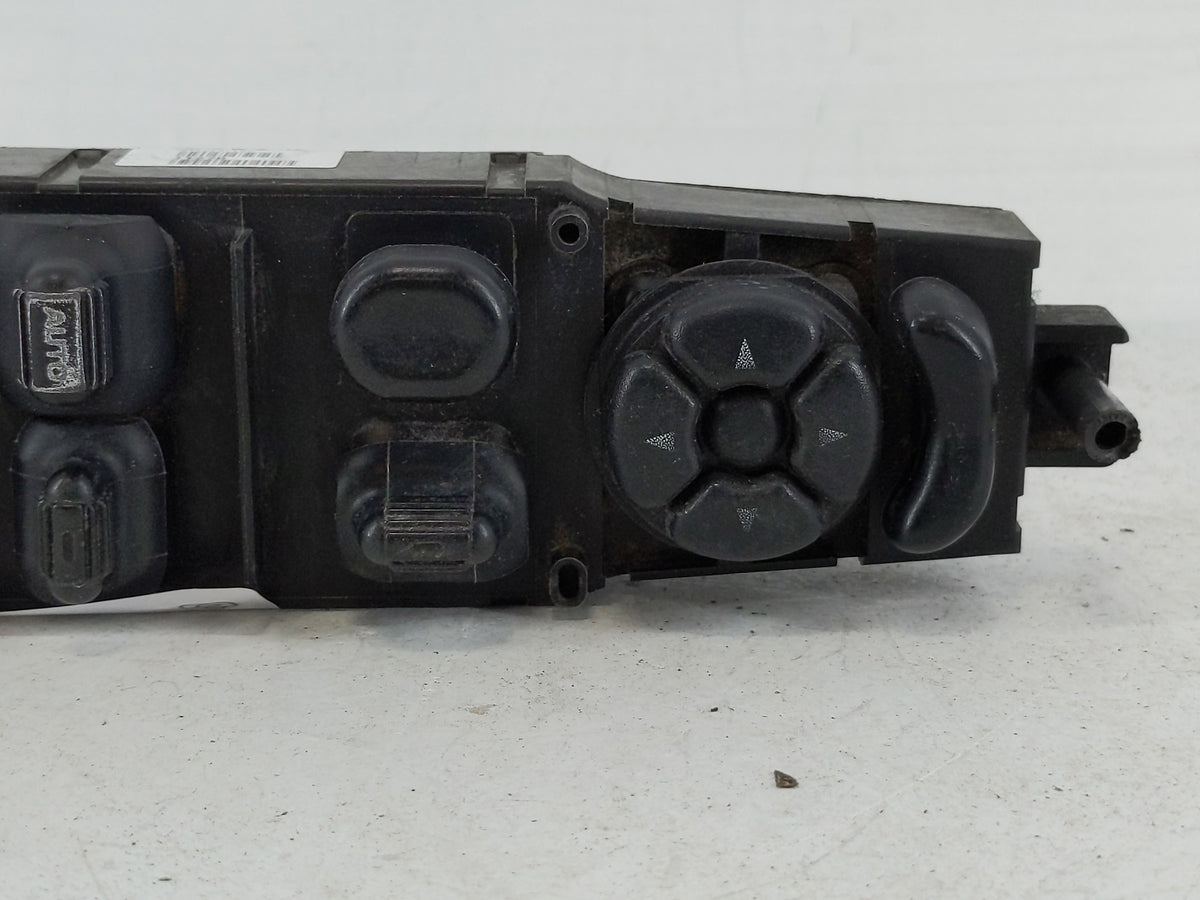 2007 Chevrolet Dp Master Power Window Switch Replacement Driver Side Left P/N:211210-107 Fits OEM Used Auto Parts - Oemuseda
