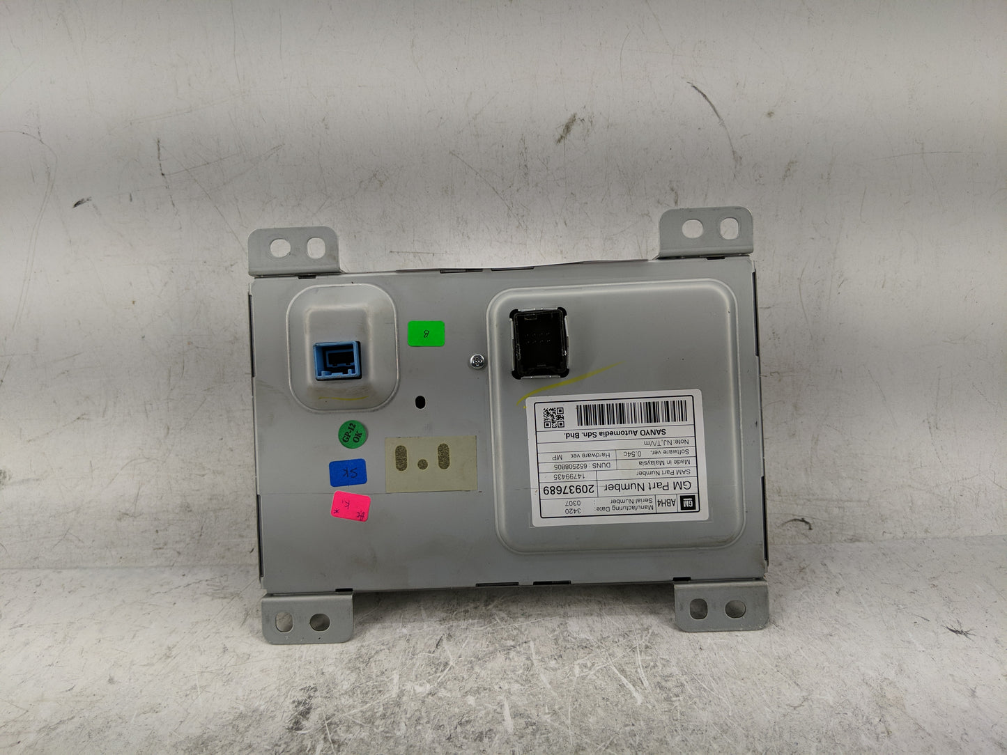 2007-2009 Chevrolet Equinox Information Display Screen - Oemusedautoparts1.com