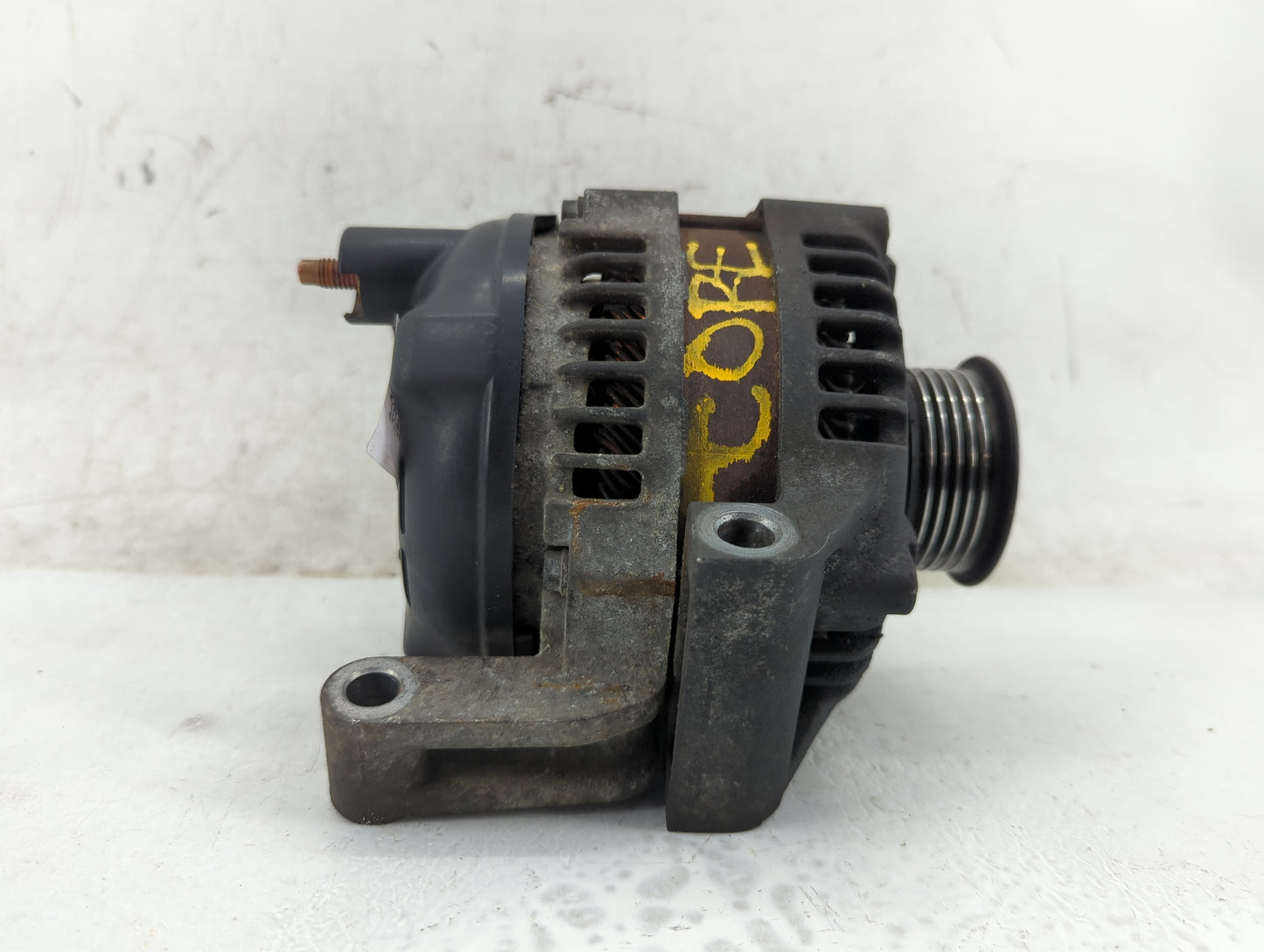 2007-2009 Chevrolet Equinox Alternator Replacement Generator Charging Assembly Engine OEM P/N:25862643 Fits Fits 2007 2008 2