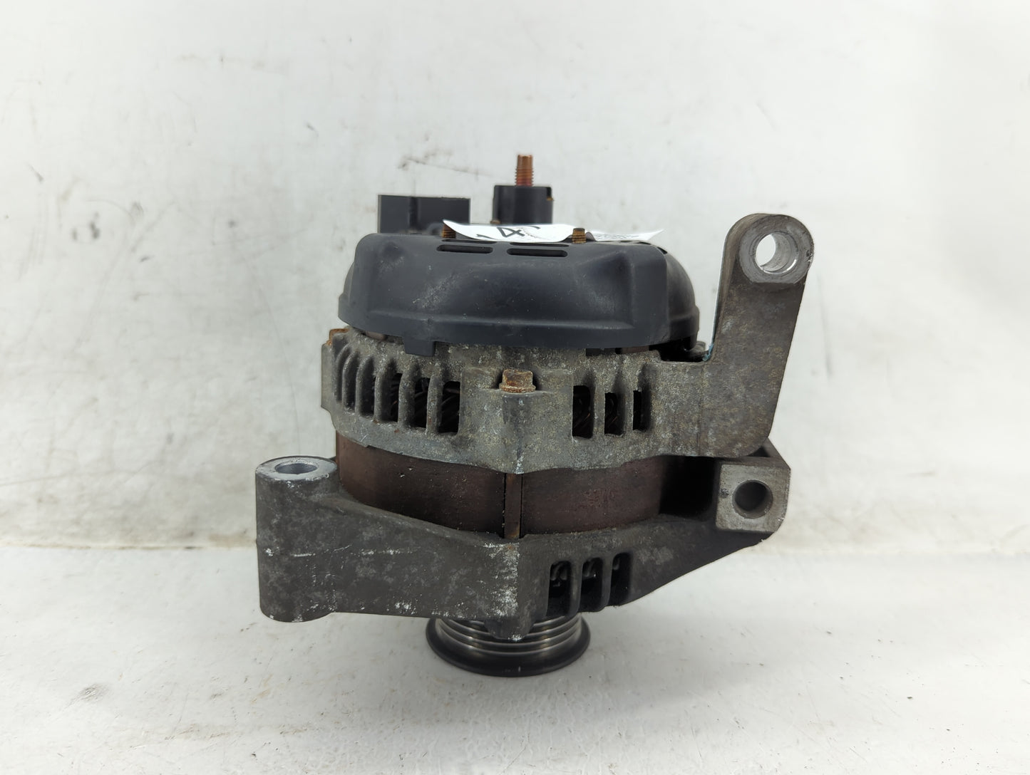 2007-2009 Chevrolet Equinox Alternator Replacement Generator Charging Assembly Engine OEM P/N:25862643 Fits Fits 2007 2008 2