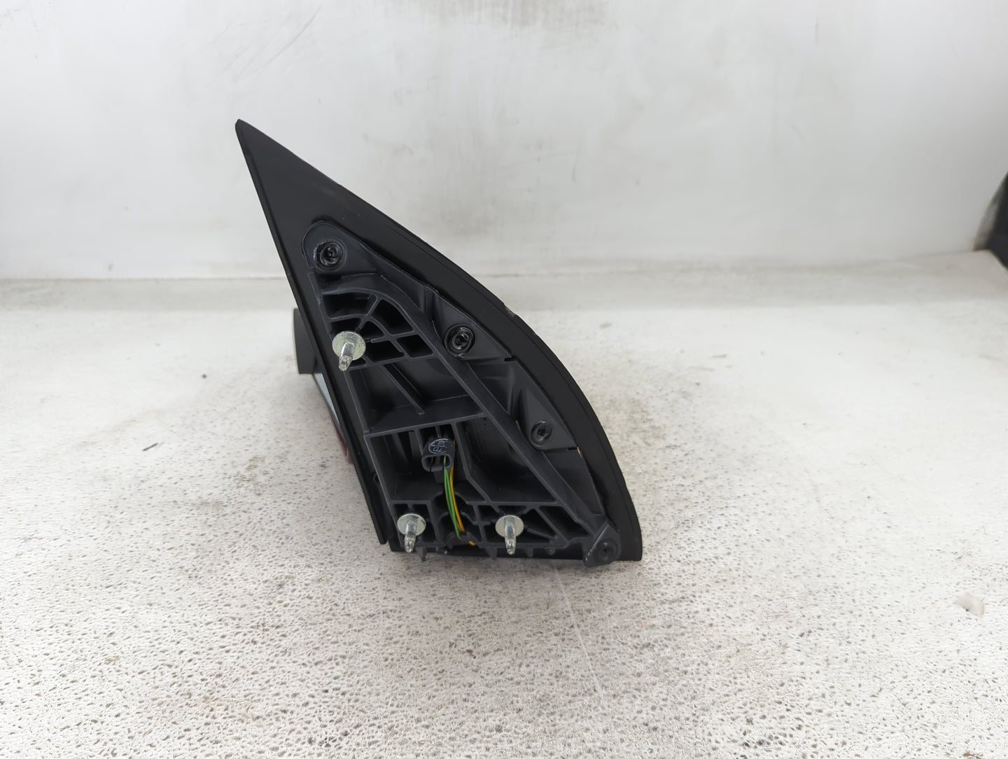 2006-2009 Chevrolet Equinox Driver Side View Mirror - Left Door Mirror OEM Used - Oemusedautoparts1.com