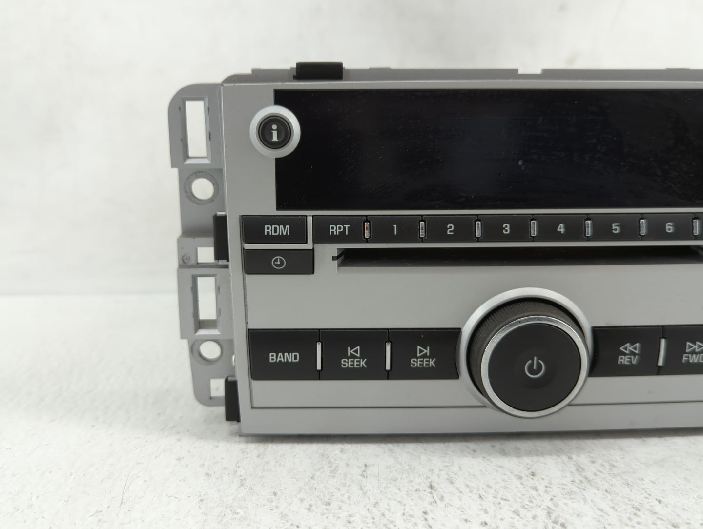 2007-2007 Chevrolet Equinox Am Fm Cd Player Radio Receiver - Oemusedautoparts1.com