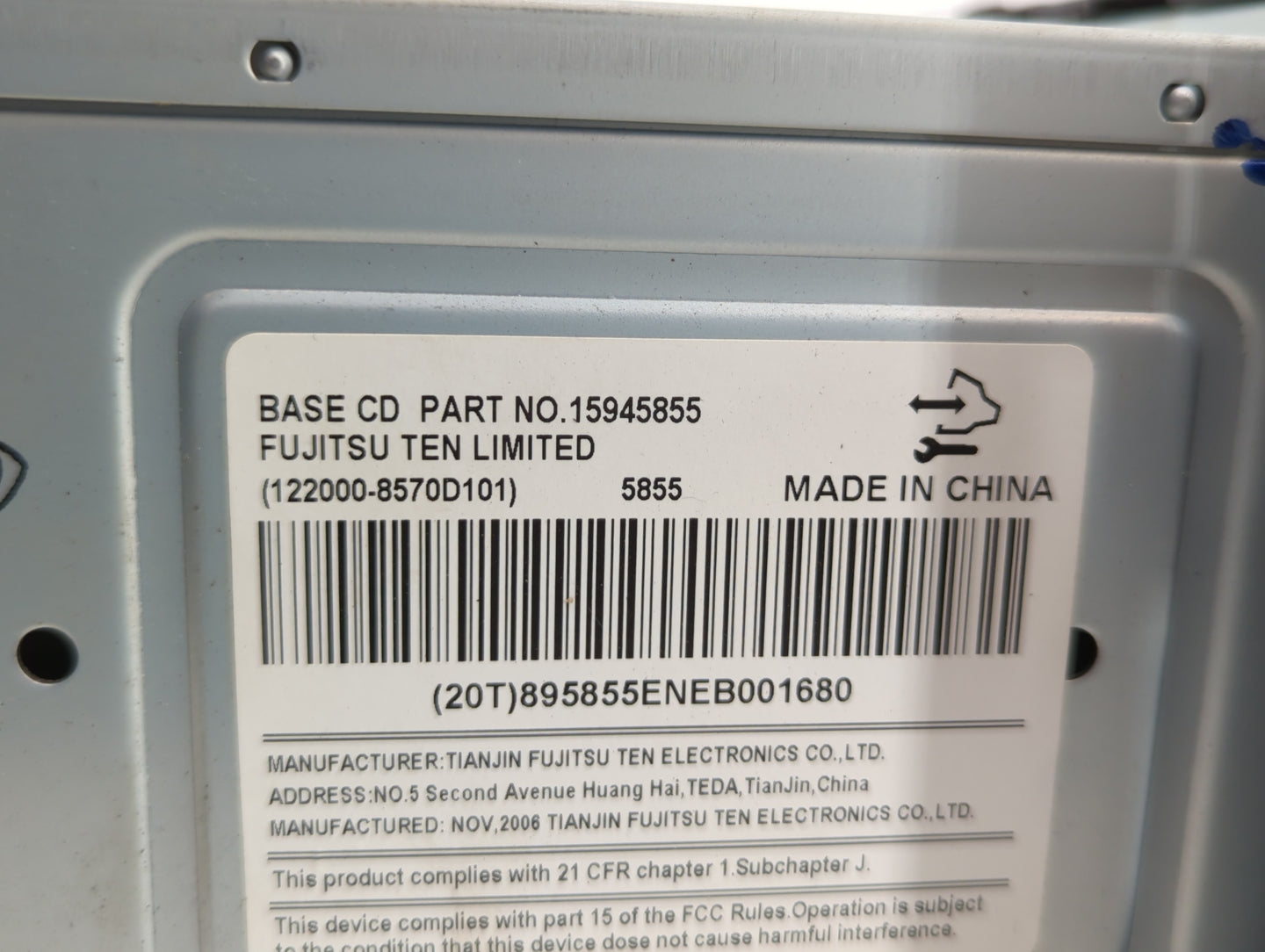 2007-2007 Chevrolet Equinox Am Fm Cd Player Radio Receiver - Oemusedautoparts1.com