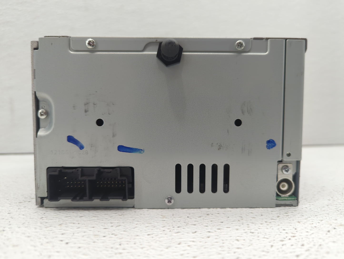 2007-2007 Chevrolet Equinox Am Fm Cd Player Radio Receiver - Oemusedautoparts1.com