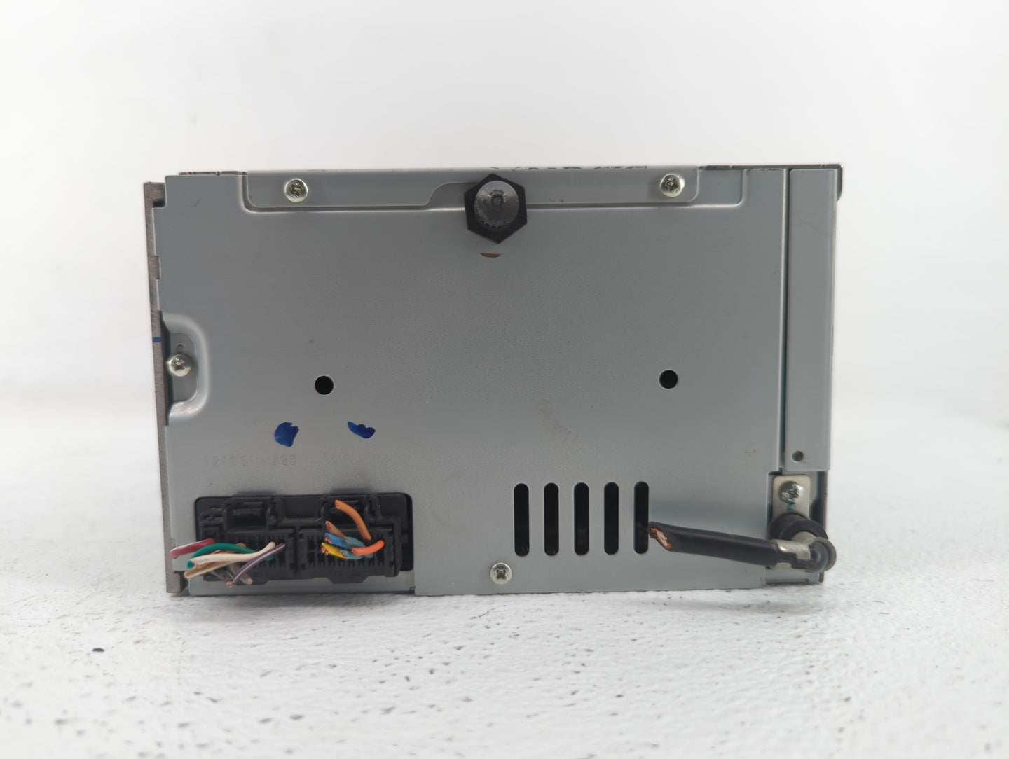2007-2007 Chevrolet Equinox Am Fm Cd Player Radio Receiver - Oemusedautoparts1.com