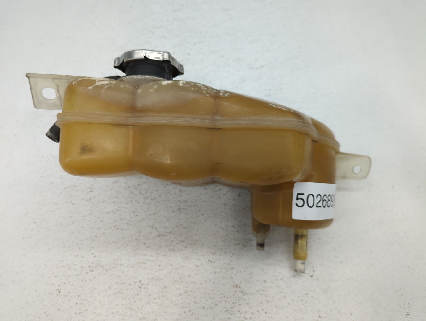 2006 Chevrolet Equinox Radiator Coolant Overflow Expansion Tank Bottle 502689 - Oemusedautoparts1.com