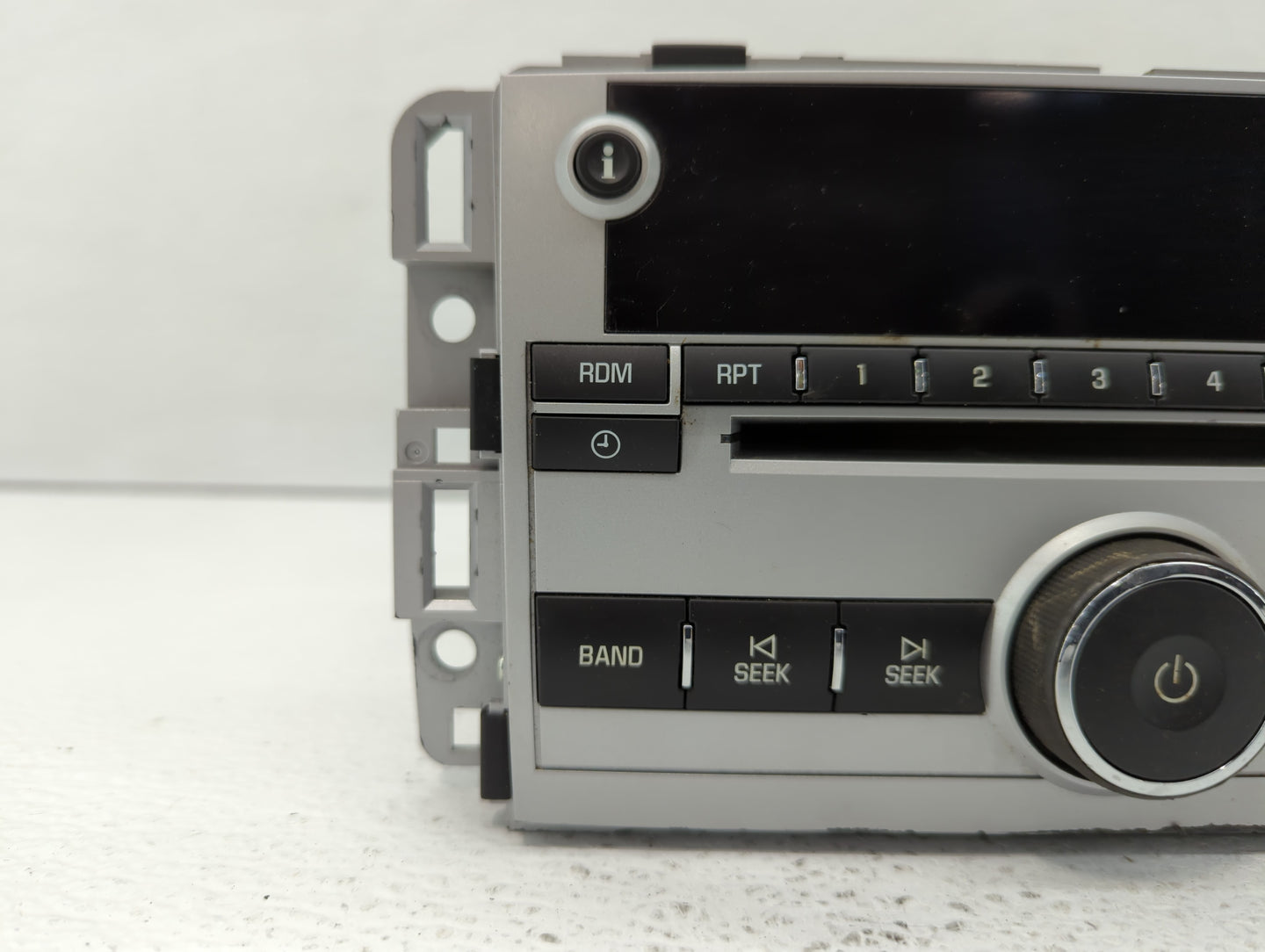 2007 Chevrolet Equinox Radio AM FM Cd Player Receiver Replacement P/N:15945855 15293275 Fits OEM Used Auto Parts - Oemusedau