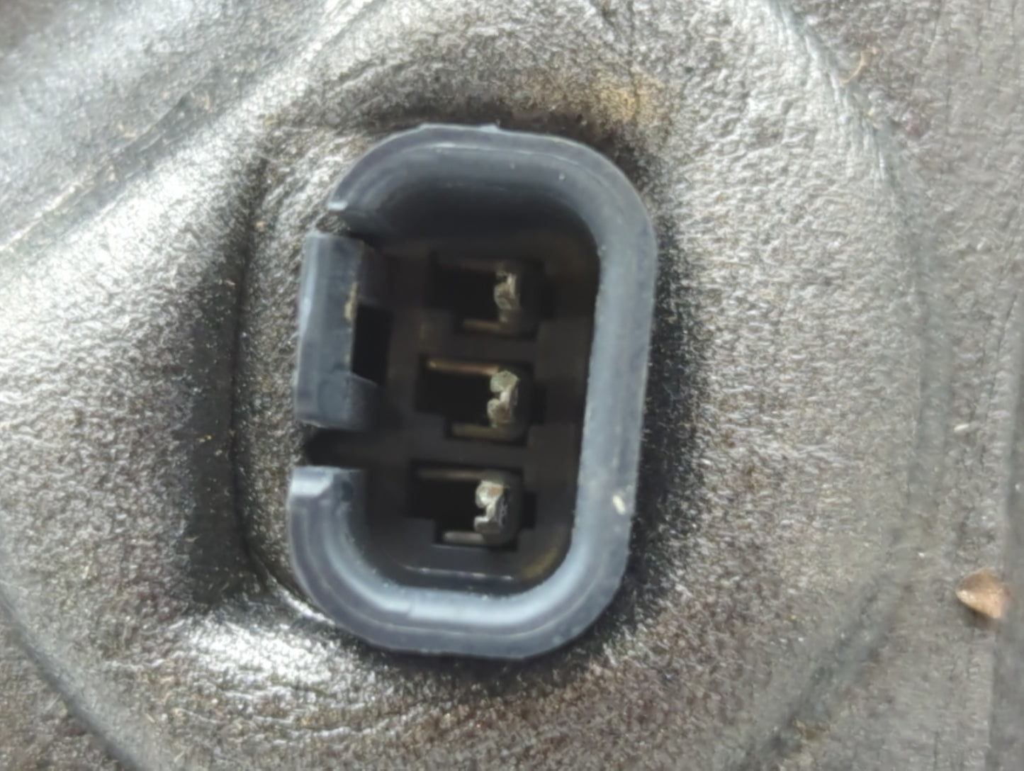 2005-2009 Chevrolet Equinox Driver Side View Mirror - Left Door Mirror OEM Used - Oemusedautoparts1.com