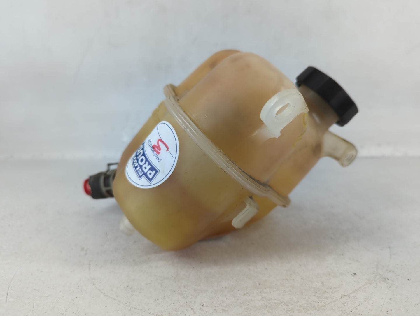 2006 Chevrolet Equinox Radiator Coolant Overflow Expansion Tank Bottle 724004 - Oemusedautoparts1.com