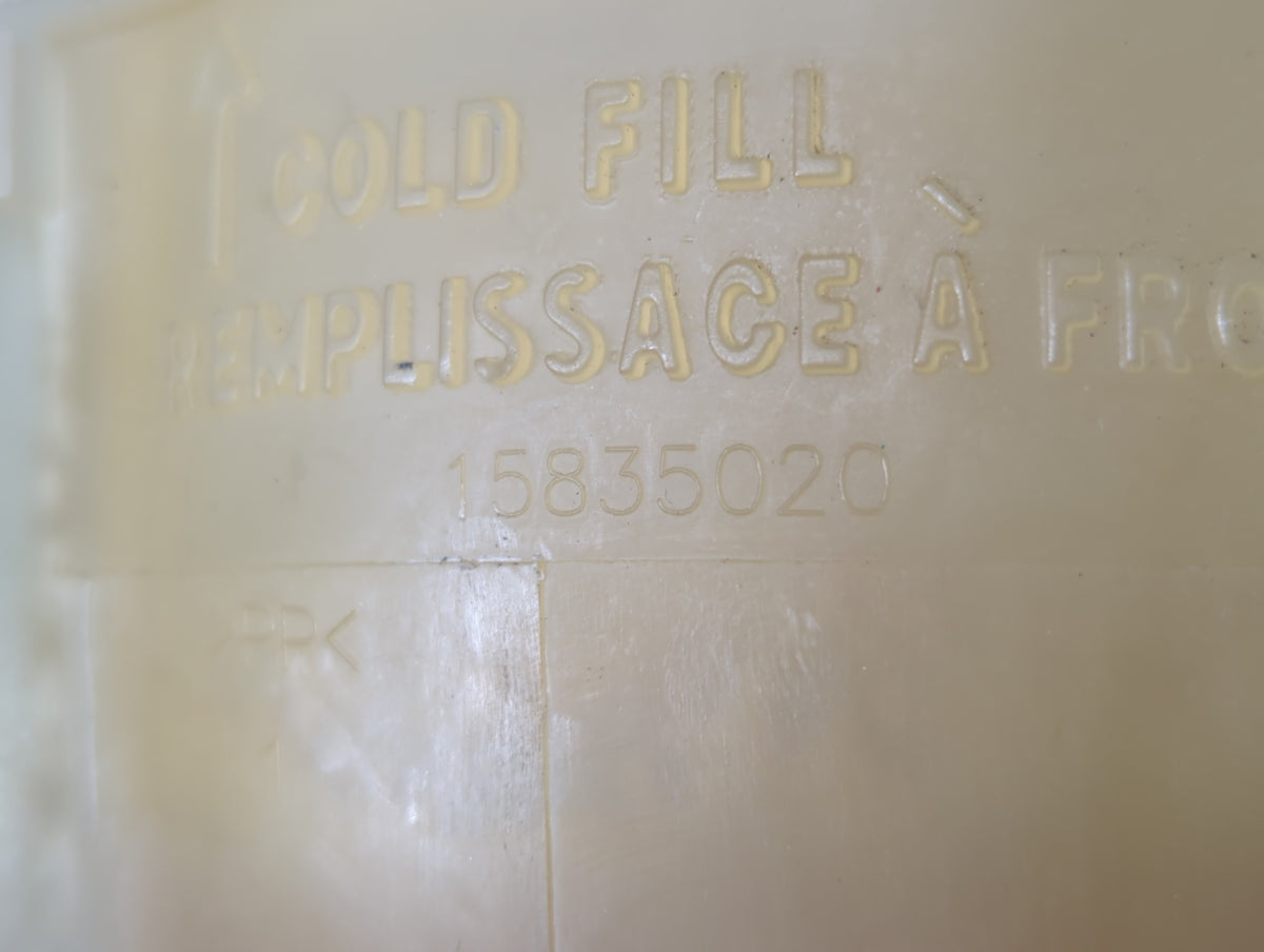 2006 Chevrolet Equinox Radiator Coolant Overflow Expansion Tank Bottle 724004 - Oemusedautoparts1.com