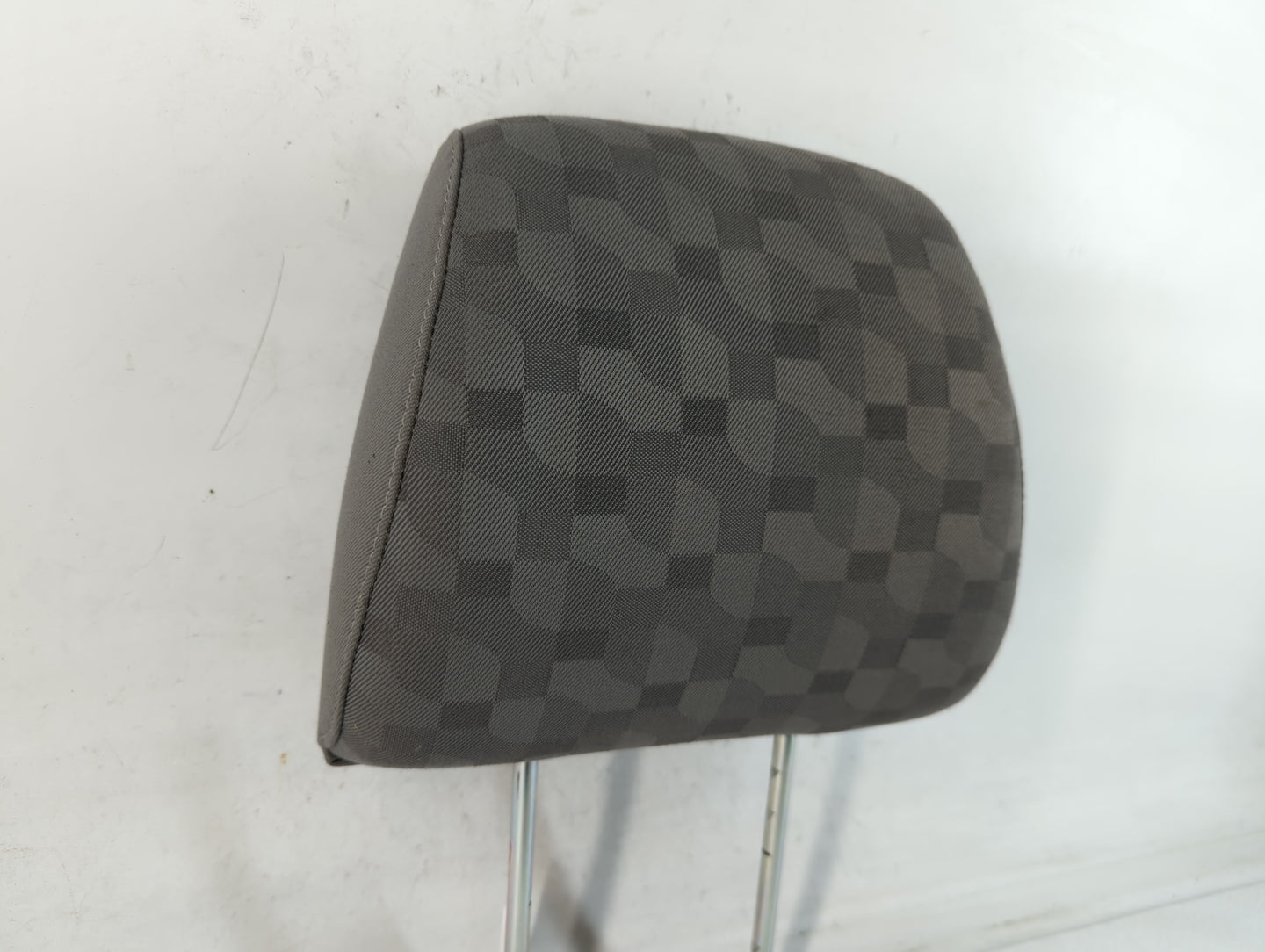 2005-2009 Chevrolet Equinox Headrest Head Rest Front Driver Passenger Seat Fits Fits 2005 2006 2007 2008 2009 OEM Used Auto 