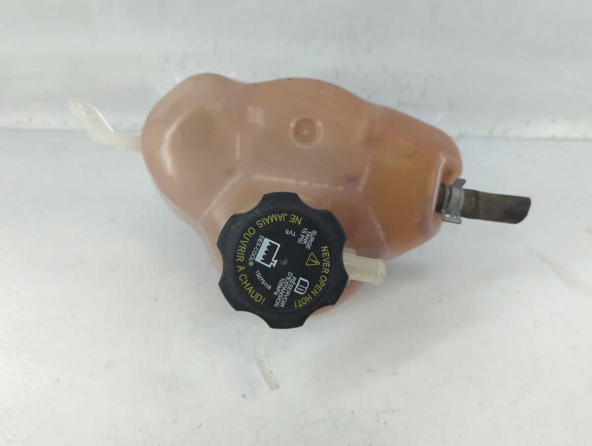 2006 Chevrolet Equinox Radiator Coolant Overflow Expansion Tank Bottle 751895 - Oemusedautoparts1.com