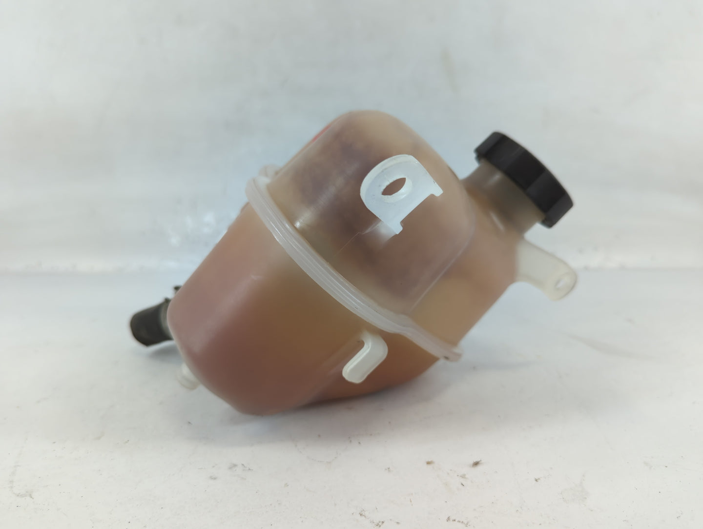 2006 Chevrolet Equinox Radiator Coolant Overflow Expansion Tank Bottle 751895 - Oemusedautoparts1.com