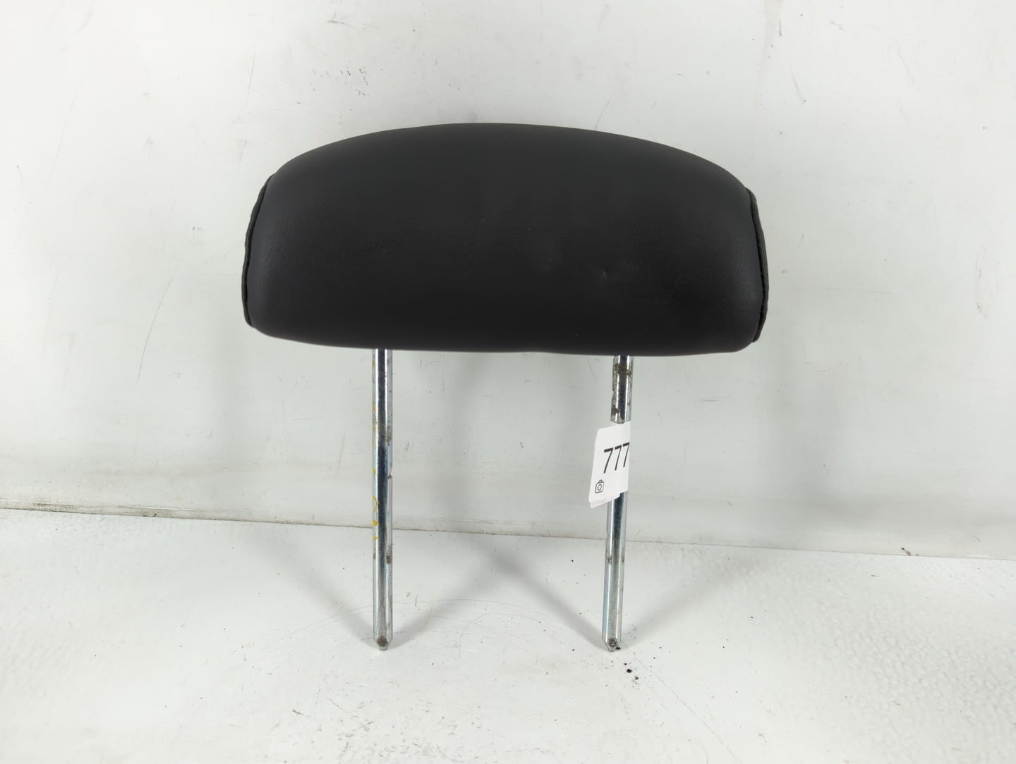 2007-2009 Chevrolet Equinox Headrest Head Rest Front Driver Passenger Seat Fits Fits 2007 2008 2009 OEM Used Auto Parts - Oe