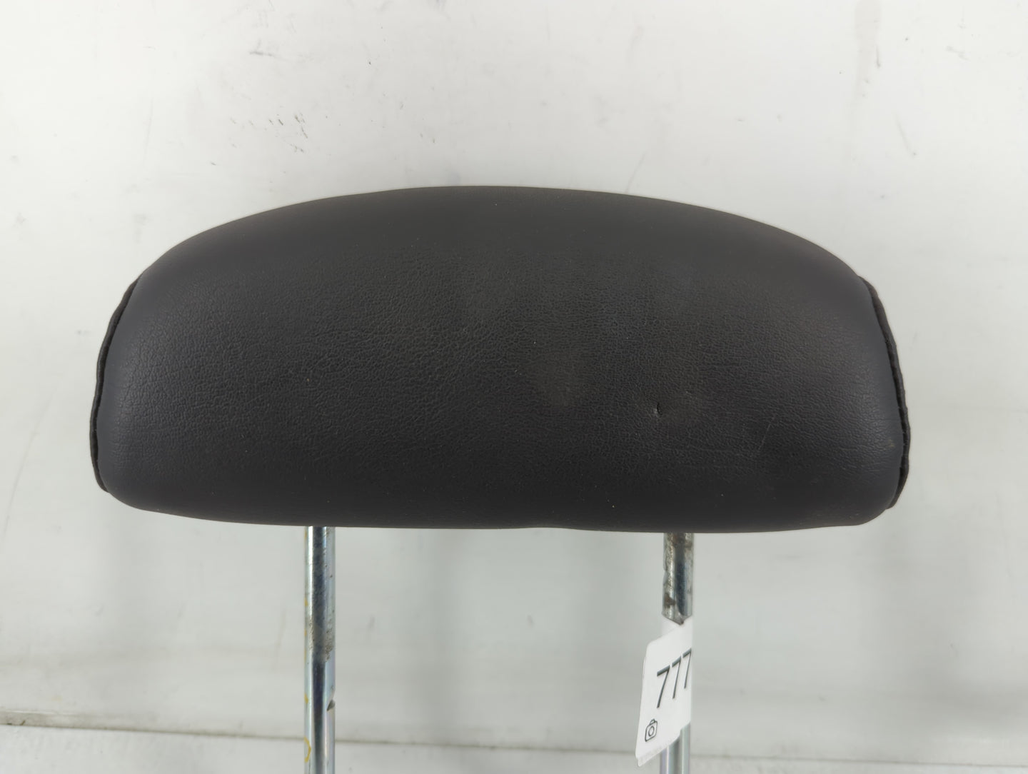 2007-2009 Chevrolet Equinox Headrest Head Rest Front Driver Passenger Seat Fits Fits 2007 2008 2009 OEM Used Auto Parts - Oe