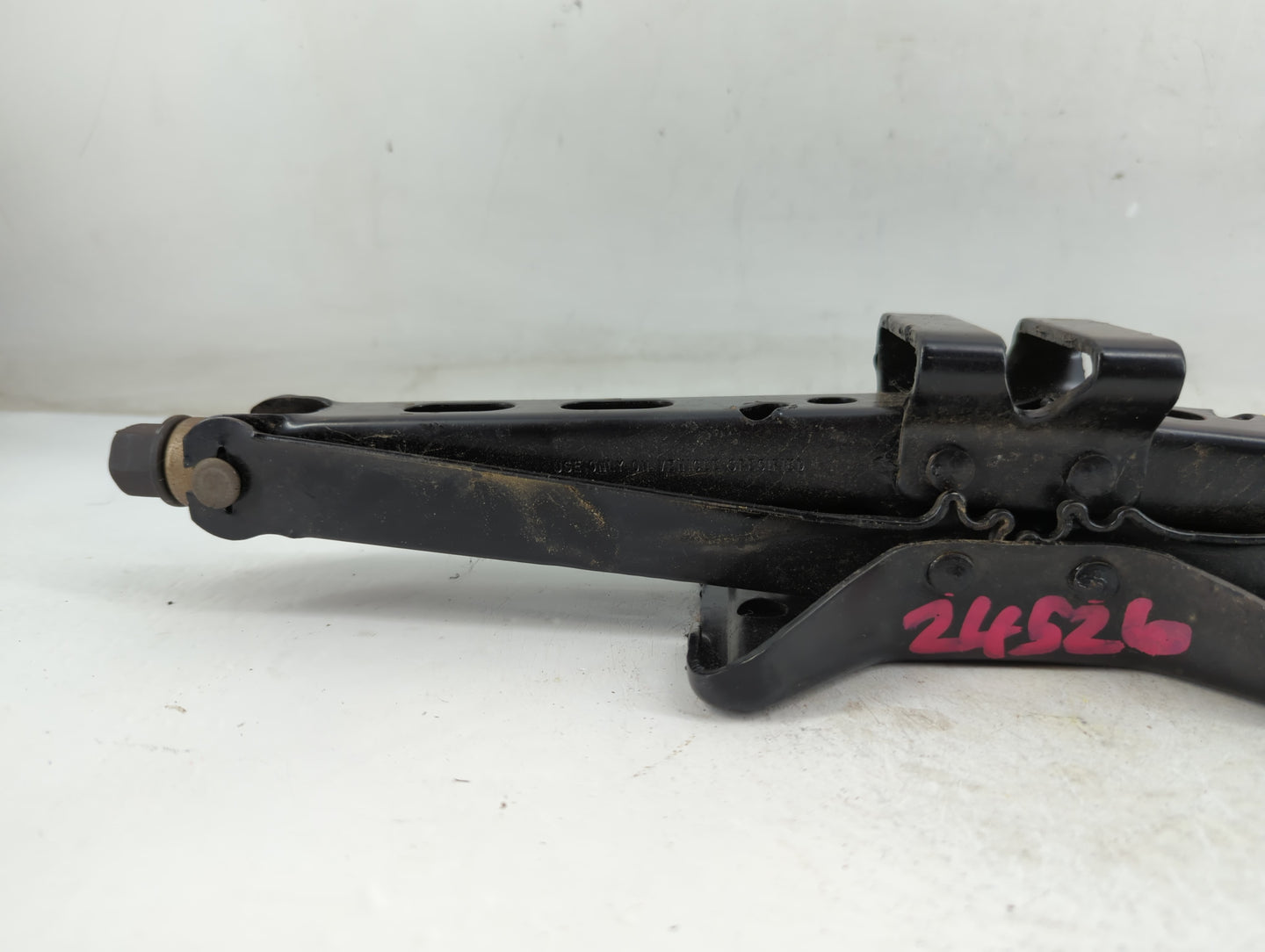 2007 Chevrolet Equinox Spare Scissor Car Jack - Oemusedautoparts1.com