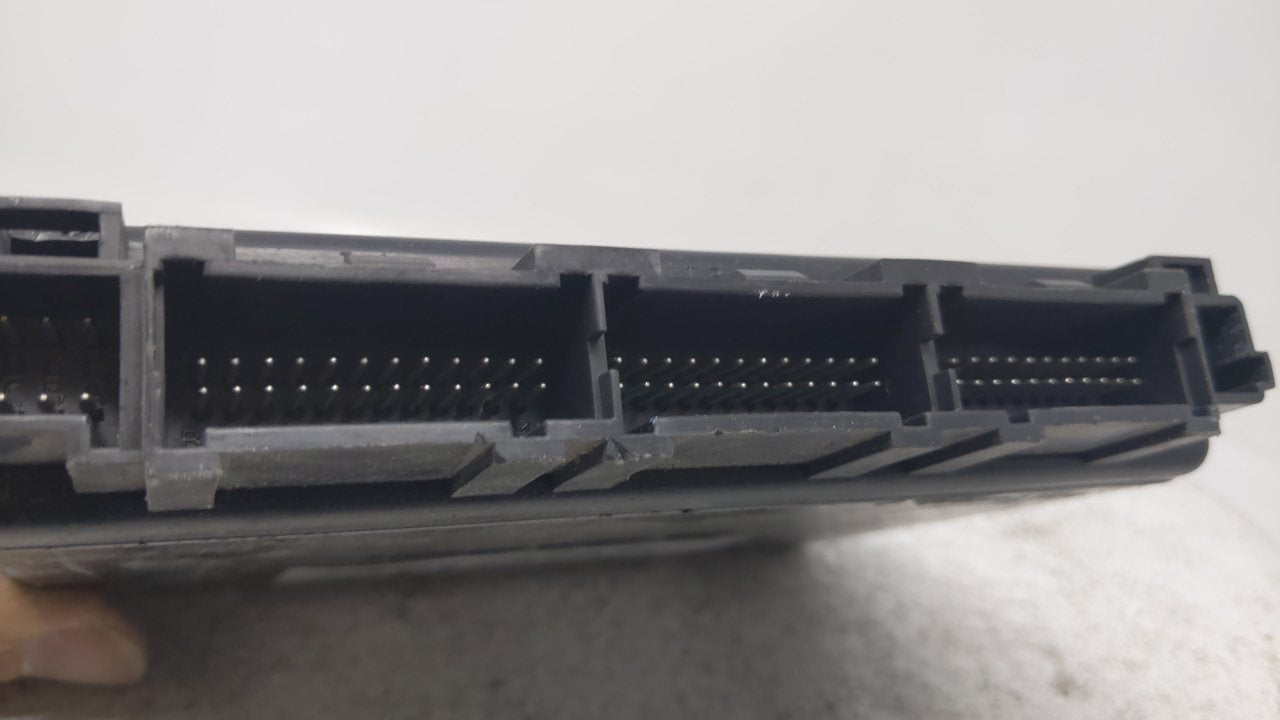 2003 Chevrolet Express 1500 Chassis Control Module Ccm Bcm Body Control - Oemusedautoparts1.com