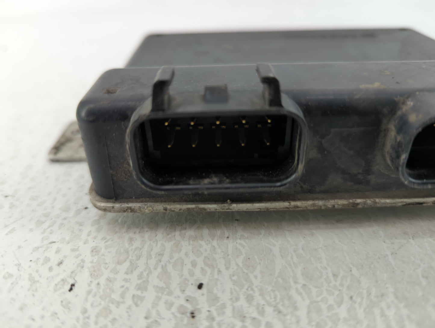 2007 Chevrolet Express 2500 PCM Engine Control Computer ECU ECM PCU OEM P/N:242423917187 24239926 Fits OEM Used Auto Parts -