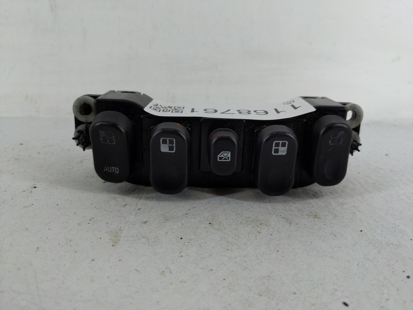 2006-2008 Chevrolet Hhr Master Power Window Switch Replacement Driver Side Left P/N:515037 Fits Fits 2006 2007 2008 OEM Used