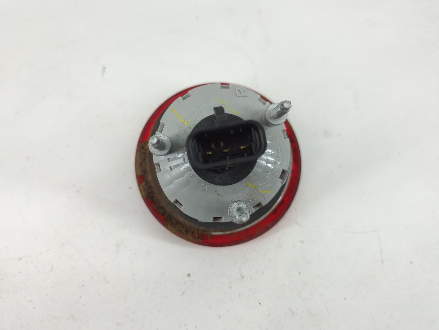 2006-2011 Chevrolet Hhr Tail Light Assembly Passenger Right OEM P/N:15821824 Fits Fits 2006 2007 2008 2009 2010 2011 OEM Use