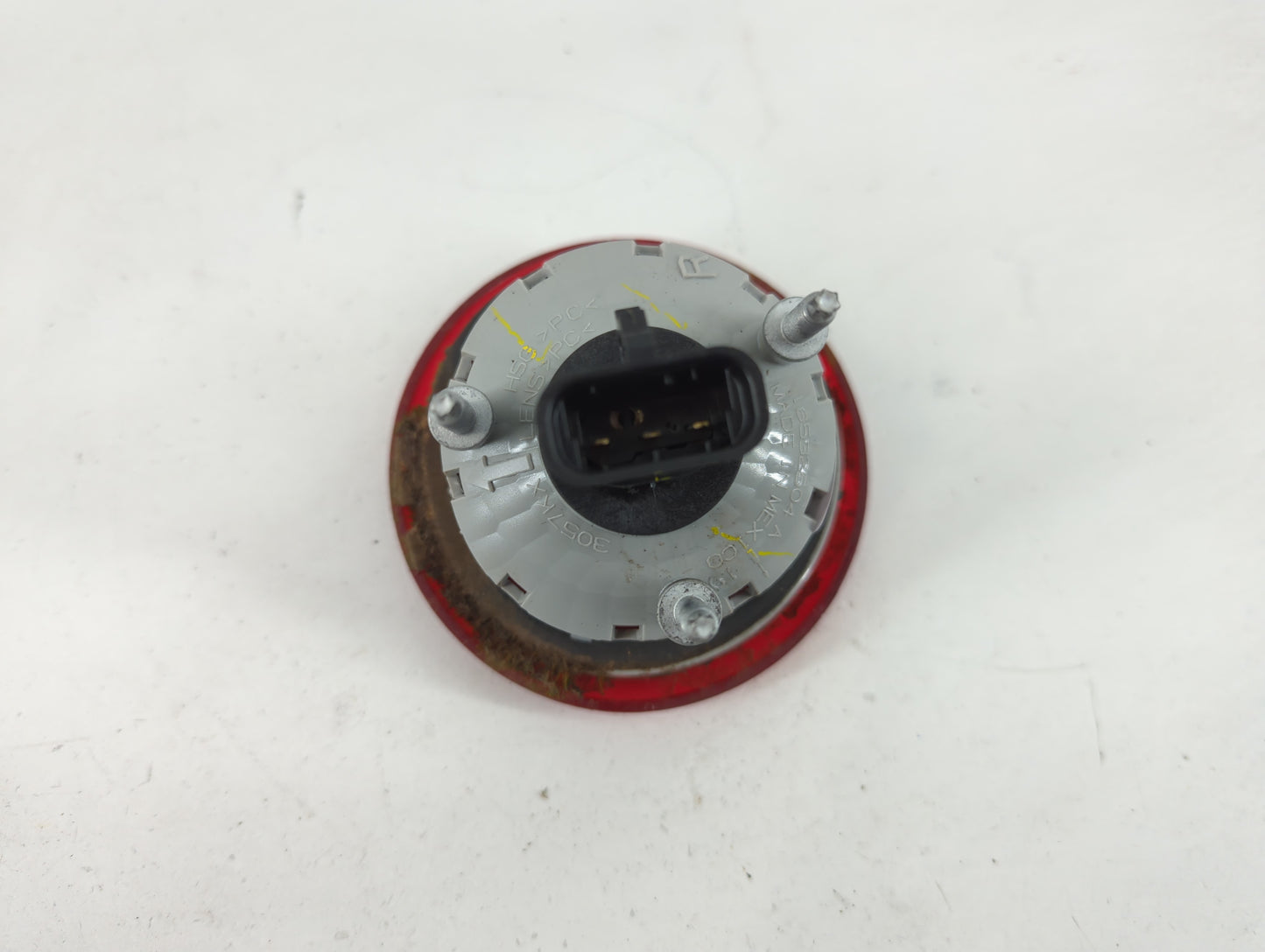 2006-2011 Chevrolet Hhr Tail Light Assembly Passenger Right OEM P/N:15821824 Fits Fits 2006 2007 2008 2009 2010 2011 OEM Use