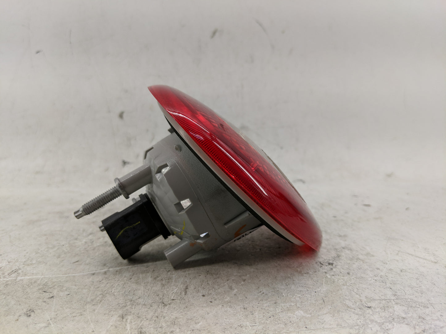 2006-2011 Chevrolet Hhr Tail Light Assembly Passenger Right OEM P/N:16532494 Fits Fits 2006 2007 2008 2009 2010 2011 OEM Use