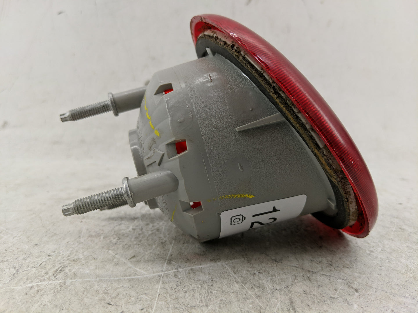 2006-2011 Chevrolet Hhr Tail Light Assembly Passenger Right OEM P/N:16532504 A Fits Fits 2006 2007 2008 2009 2010 2011 OEM U