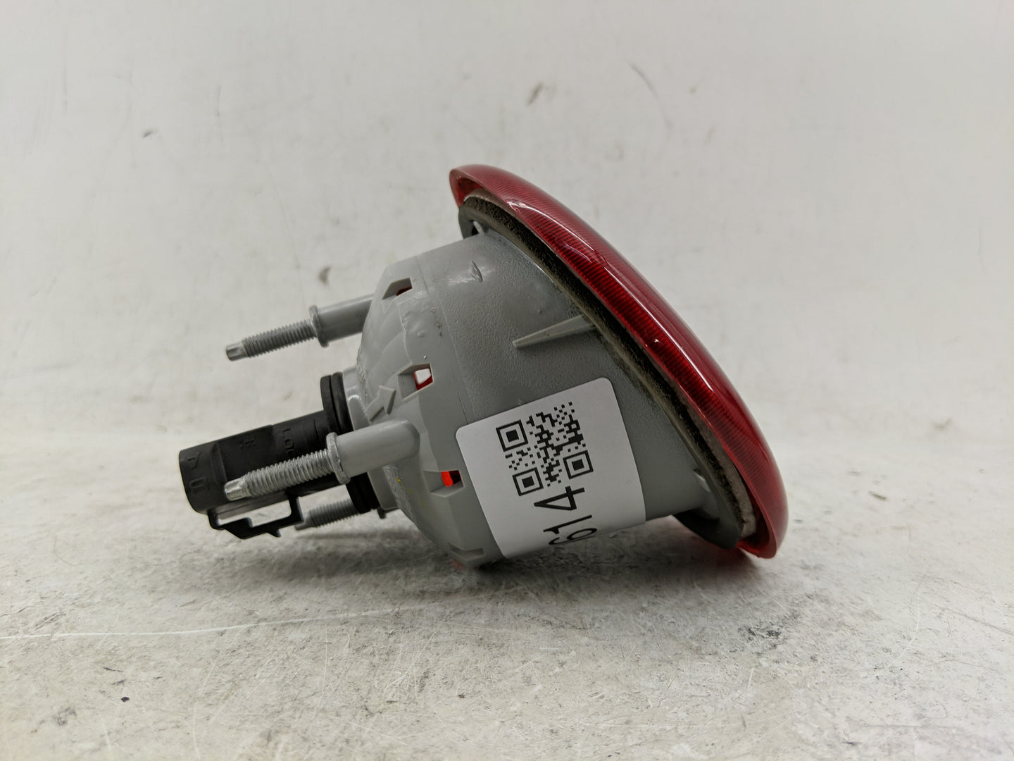 2006-2011 Chevrolet Hhr Tail Light Assembly Passenger Right OEM P/N:16532504 A Fits Fits 2006 2007 2008 2009 2010 2011 OEM U
