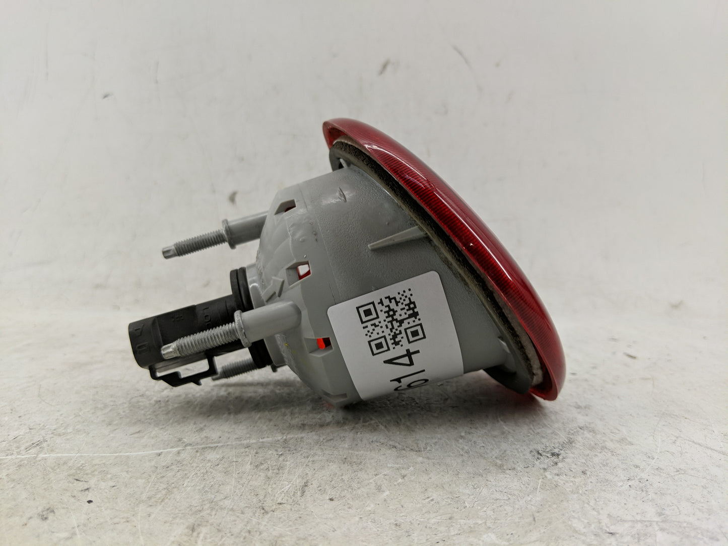 2006-2011 Chevrolet Hhr Tail Light Assembly Passenger Right OEM P/N:16532504 A Fits Fits 2006 2007 2008 2009 2010 2011 OEM U